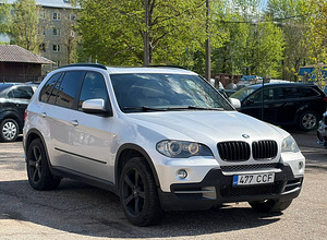 BMW X5 (2 foto / 8)