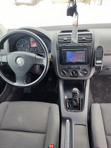 VW Golf. 1,9D 77kw. 2005a. Korralik! (10 foto / 15)
