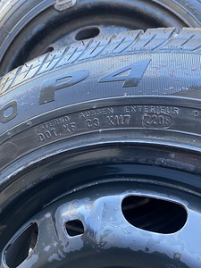 VW диски+летние шины Pirelli 165/70/14 (10 фото из 10)