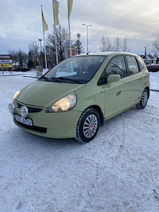 Honda Jazz 2005a. Automaat CVT. Korralik (1 foto / 15)
