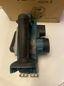 Akuhöövel KATSU18v Makita akudele.Uus.Kvaliteetne! (7 foto / 9)