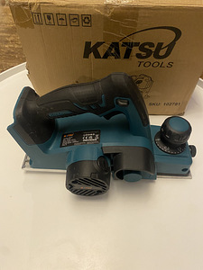 Akuhöövel KATSU18v Makita akudele.Uus.Kvaliteetne! (3 foto / 9)