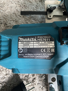 Циркулярная пила Makita + Чемода. (4 фото из 4)