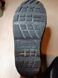 Sorel laste saapad s. 30 16.- (4 foto / 5)