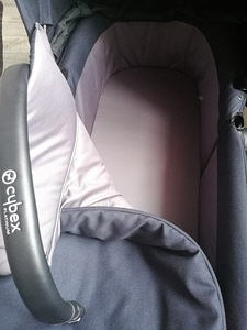 Cybex Priam vanker ja Cybex Cloud Q Plus turvatool (5 foto / 9)