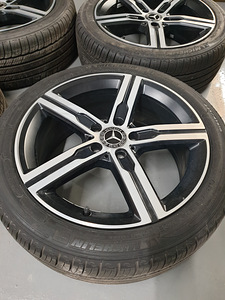 Mercedes-Benz ОРИГИНАЛ ДИСКИ + Michelin Primacy MXM4 M+S, V- (1 фото из 8)