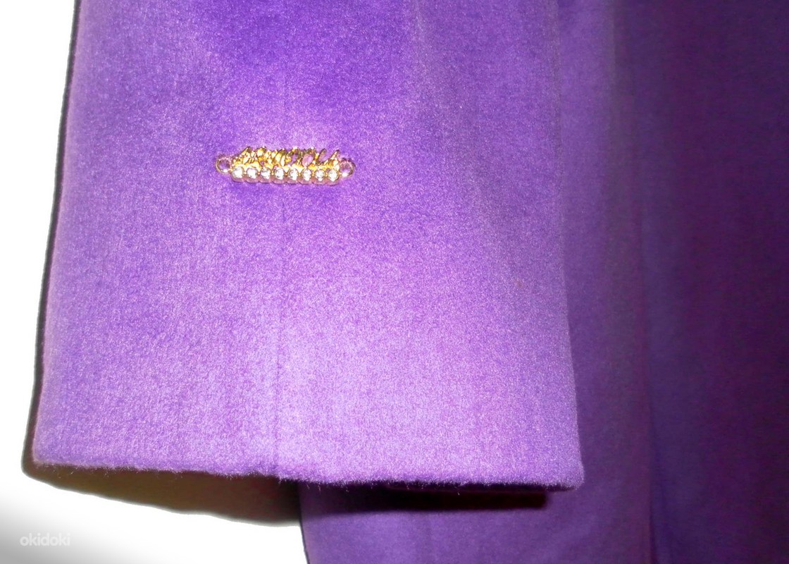 Шикарное яркое лиловое шерстяное пальто, EU42-L-XL, новое (фото #7)