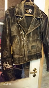 Naiste HARLEY DAVDSON (1 foto / 2)