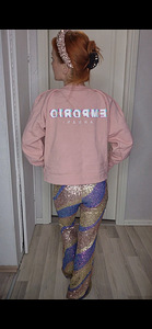 Armani толстовка S (2 фото из 3)