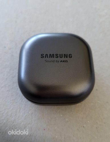 Наушники Samsung Galaxy Buds live (фото #2)