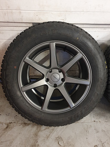 Оригинальные Vossen 20" 5x130 с шиной 33" (305/55R20) (4 фото из 10)