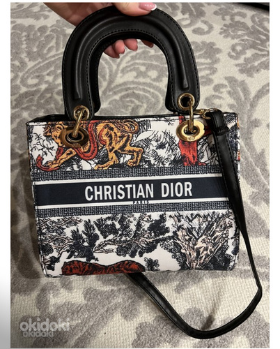 Uus Dior kott, replika
