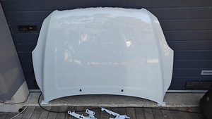Volvo xc60 kapott (1 foto / 3)
