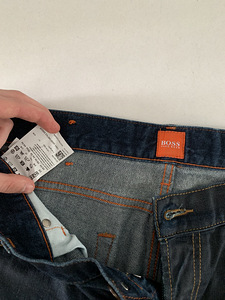 Hugo Boss джинсы, размер 35/34, оригинал (3 фото из 3)