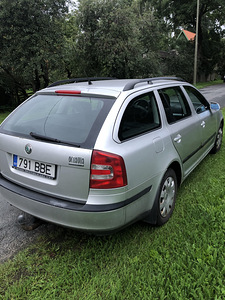 Skoda Octavia universaal diisel (4 foto / 10)