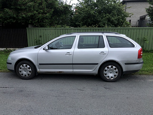 Skoda Octavia universaal diisel (6 foto / 10)