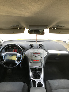 Ford Mondeo 1.8. 74kw (7 foto / 14)