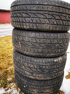 PowerTrac Snowstar 245/45 R19 (1 foto / 5)
