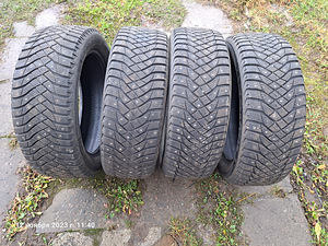 Goodyear Ultragrip arctic 2 205/55 r17 (1 foto / 7)
