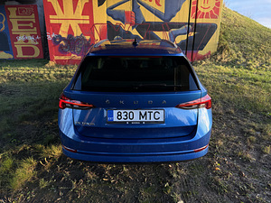Skoda Octavia (4 foto / 8)