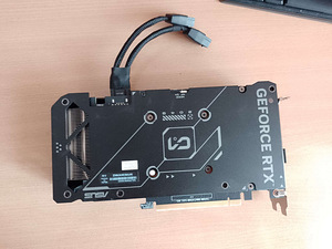 ASUS Dual GeForce RTX 4070 SUPER EVO 12G (2 foto / 2)