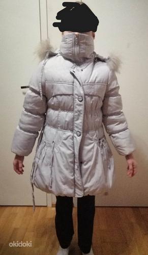 Продам зимнее пальто, размер 140-152 см. (фото #4)
