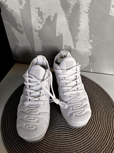 Nike Air VaporMax tossud, suurus 39 (6 foto / 7)