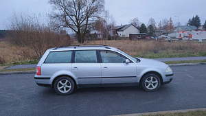 VW Passat 1.6 i 75 kw (6 foto / 9)
