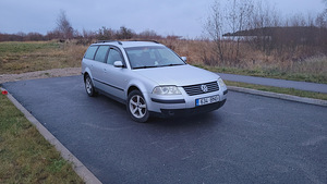 VW Passat 1.6 i 75 kw (7 foto / 9)
