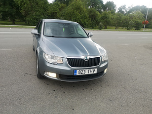Škoda Superb 1.8 118kw (4 foto / 9)