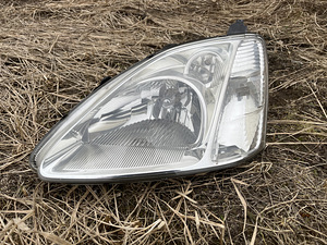 Honda Civic 2001-2004 (EP/EU) vasak esituli (1 foto / 3)