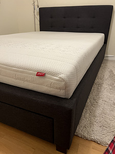 Voodi hästi hoitud 140cm (3 foto / 3)