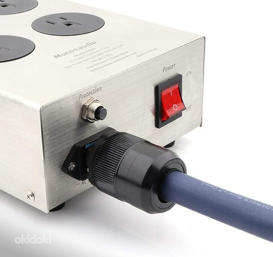 Monosaudio E800 HiFi Power Filter Plant Schuko Socket 8Ways (фото #2)