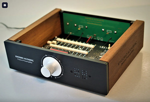 KHOZMO high-end passive preamp+active Staccato module + LPSU (1 foto / 3)