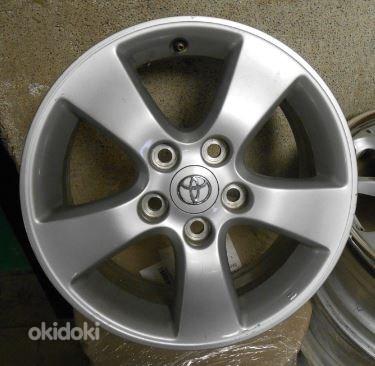Резина с дисками или только резина (Toyota Corolla Verso) (фото #4)