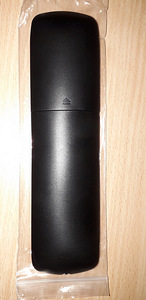 Пульт для телевизора Philips (2 фото из 3)