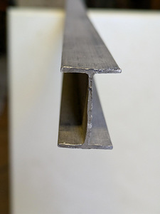 Alumiiniumprofiil (3 foto / 4)