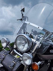 Yamaha XVS 650 Drag Star (10 foto / 10)