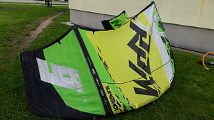 SLINGSHOT RPM 9m.+poom (2 foto / 7)