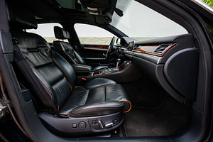 Audi A8 3.0 171kw Long (10 foto / 15)