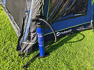 Outwell Milestone Pro Air надувной боковой тент. (7 фото из 9)