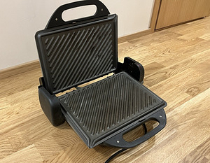 Электрогриль Philips (3 фото из 3)