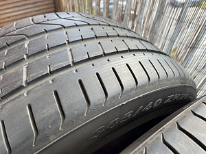 R20 305/40 Pirelli Pzero suverehvid 2tk (1 foto / 4)