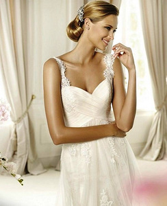 Pulmakleit PRONOVIAS (3 foto / 7)