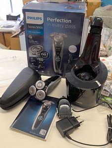 Бритва Philips S9711 Series 9000 электрическая (2 фото из 4)
