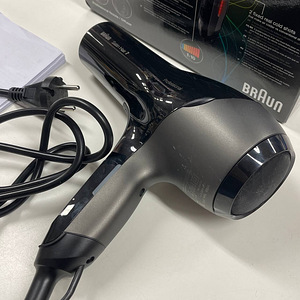 LOT! Фен Braun Satin hair 7 2000W Sensodryer (3 фото из 10)