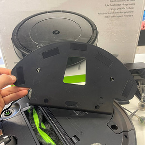LOT! Pesev Robottolmuimeja Roomba Combo (iRobot) (9 foto / 10)