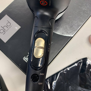 LOT! Reisiföön Föön GHD Flight Travel 120/240V 1400W (3 foto / 8)