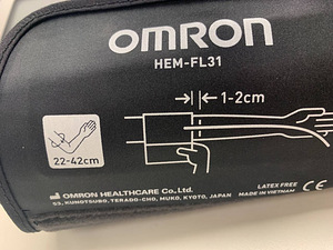 LOT! Omron X7 Smart õlavarre Vererõhumõõtja (4 foto / 4)