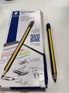 Стилус Staedtler Noris Digital Jumbo Stylus (2 фото из 2)
